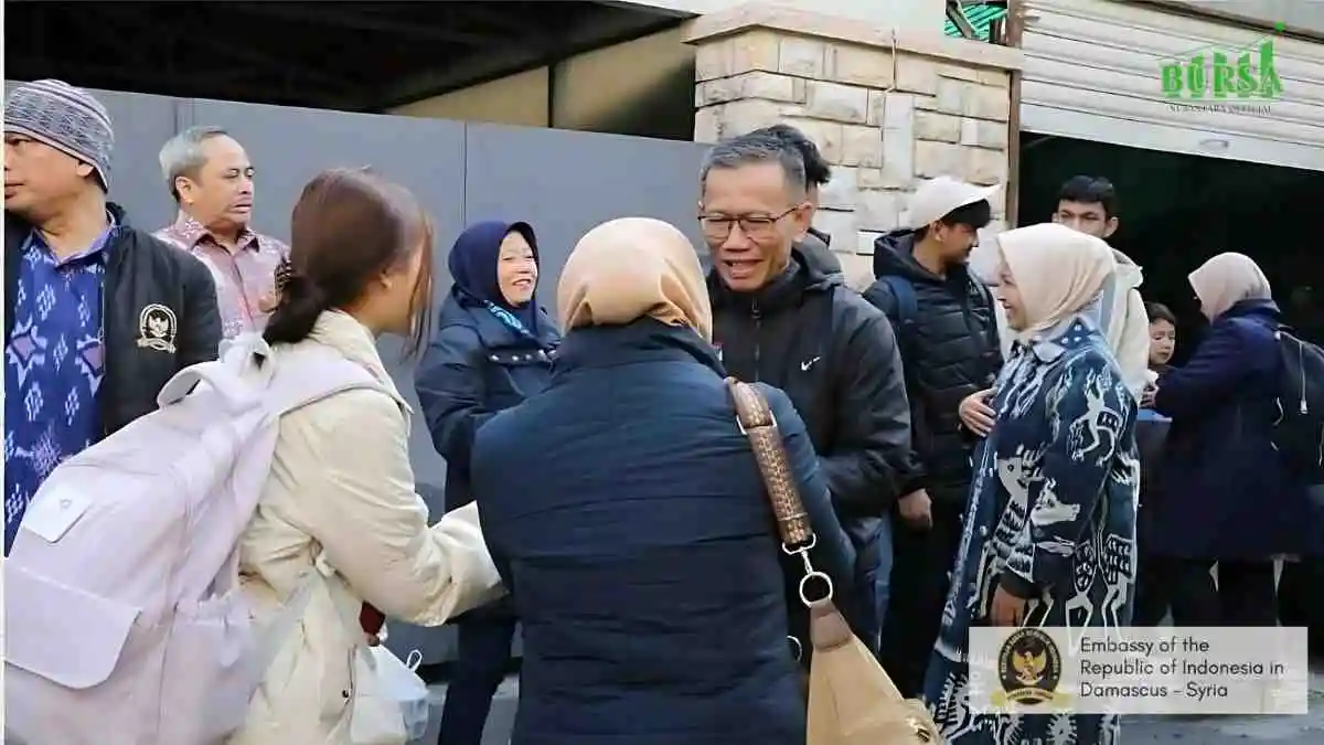 37 wni berhasil dievakuasi dari suriah oleh kbri damaskus