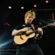 artikel berita ed sheeran ke bhutan, tiket cuma 150 rb an ludes terjual habis