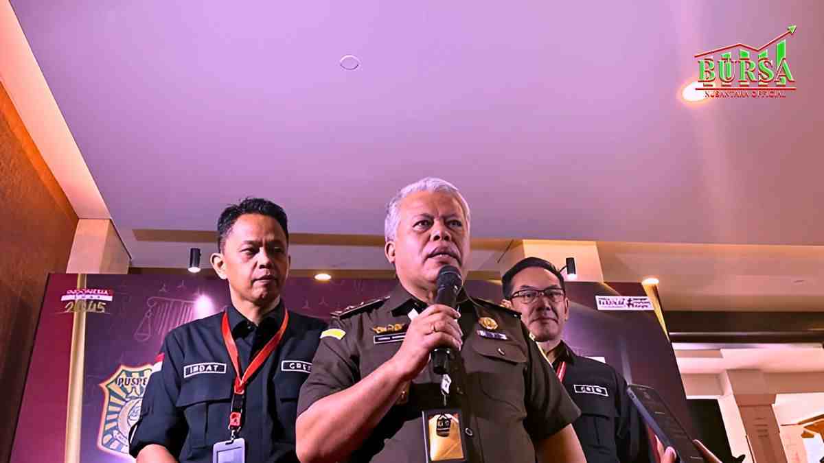 mengejutkan! kejagung bongkar temuan rp21 miliar di rumah mantan ketua pn kompres