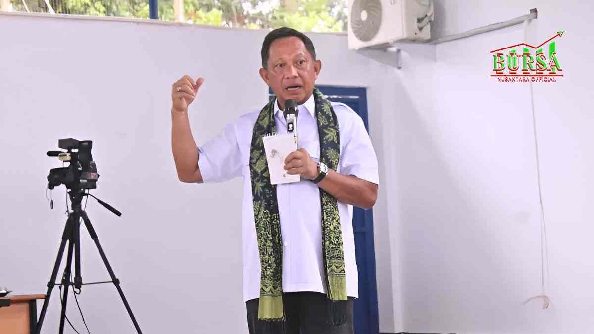 pemkab subang percepat pbg hanya 16 menit mendagri apresiasi kompres