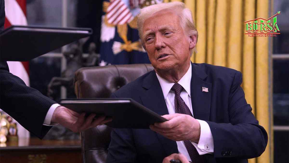 strong dollar bangkit perang dagang as kembali membara kompres