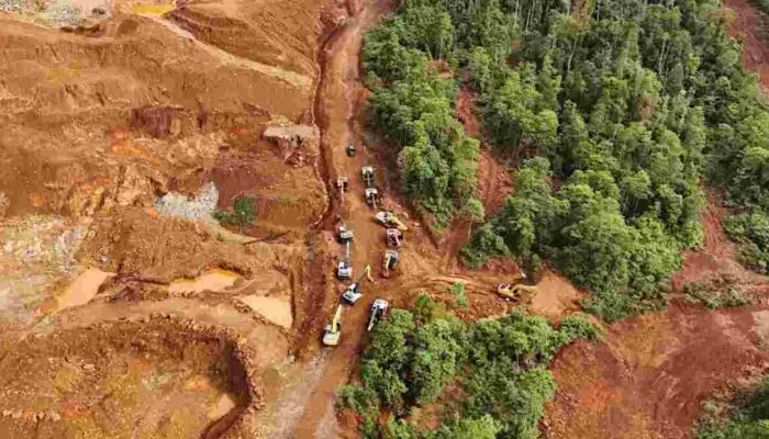 Harum Energy (HRUM) Alokasikan US$ 400 Juta untuk Ekspansi Bisnis Nikel di 2025