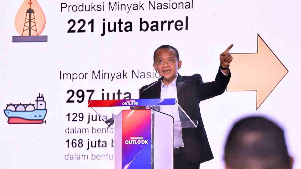 penyebab selama ini minyak ri 54% diimpor dari singapura kompres