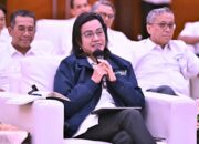 Sri Mulyani Disorot: Santai di Kabinet atau Benar Akan Mundur?