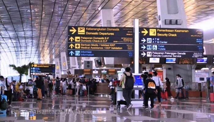 Tiket Pesawat Mudik Lebaran 2025 Harga Turun Hingga 14%