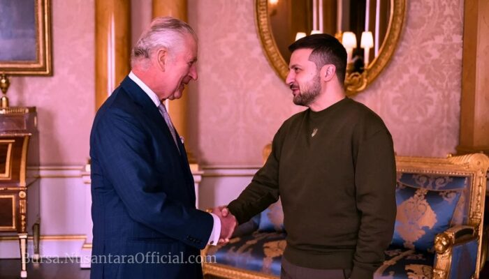 Zelensky Tiba di Inggris Usai Ketegangan dengan Trump di Gedung Putih