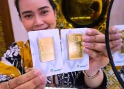 Harga Emas Antam Rebound Tajam, Tembus Rp1,9 Juta per Gram