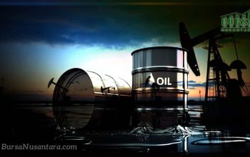 Harga Minyak Melemah, Pasar Waspadai Sanksi Iran & OPEC+