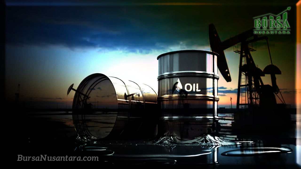 Harga Minyak Melemah, Pasar Waspadai Sanksi Iran & OPEC+