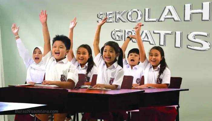 Kemendagri Siapkan Skema Baru Usai MK Wajibkan Sekolah Gratis