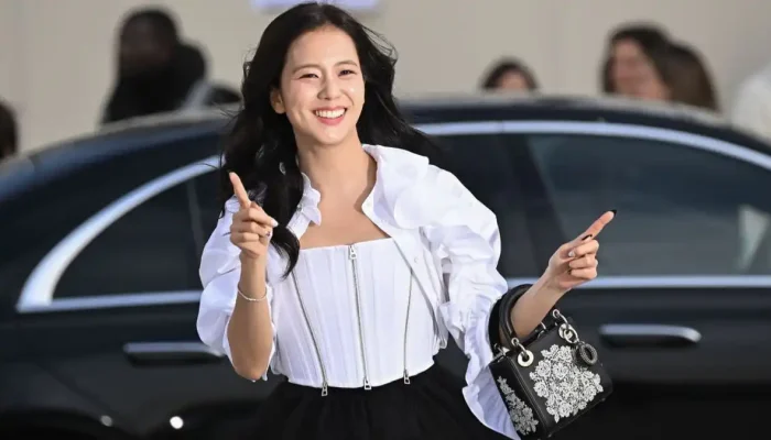 Dior Gaet Jisoo BLACKPINK Bareng Bintang Hollywood