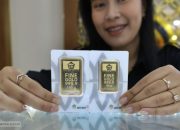 Harga Emas Antam Stabil di Rp1,94 Juta, Pasar Masih Wait and See