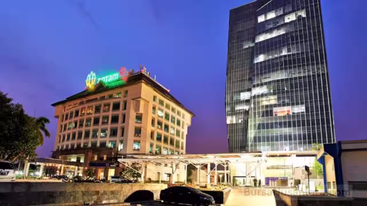 Antam Dominasi Energi Bersih, Logam Mulia Kian Hijau