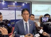 Pelemahan Rupiah Bukan Efek Fiskal, Menkeu Ungkap Taktik SAL